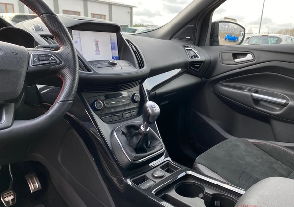 Ford Kuga cena 72200 przebieg: 58517, rok produkcji 2019 z Golczewo małe 352